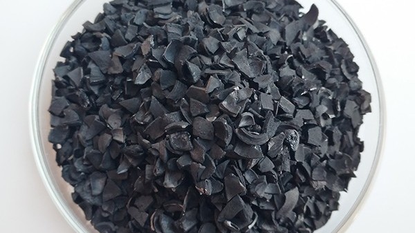 使用果殼活性炭就可以凈化工業(yè)有害氣體了